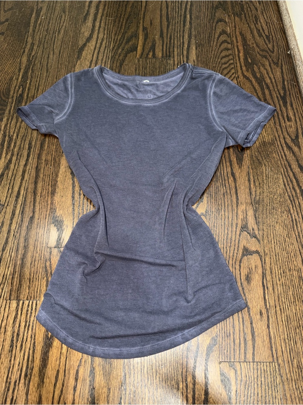 lululemon athletica heathered charcoal crew neck short sleeve tee